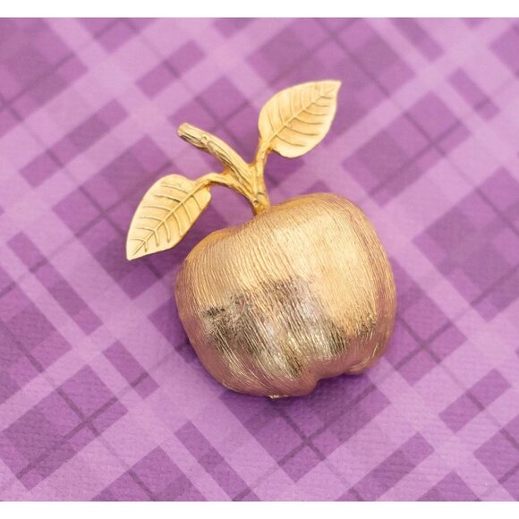 Jewelry - Vintage Art Nouveau Golden Apple Elegant Brooch - V1